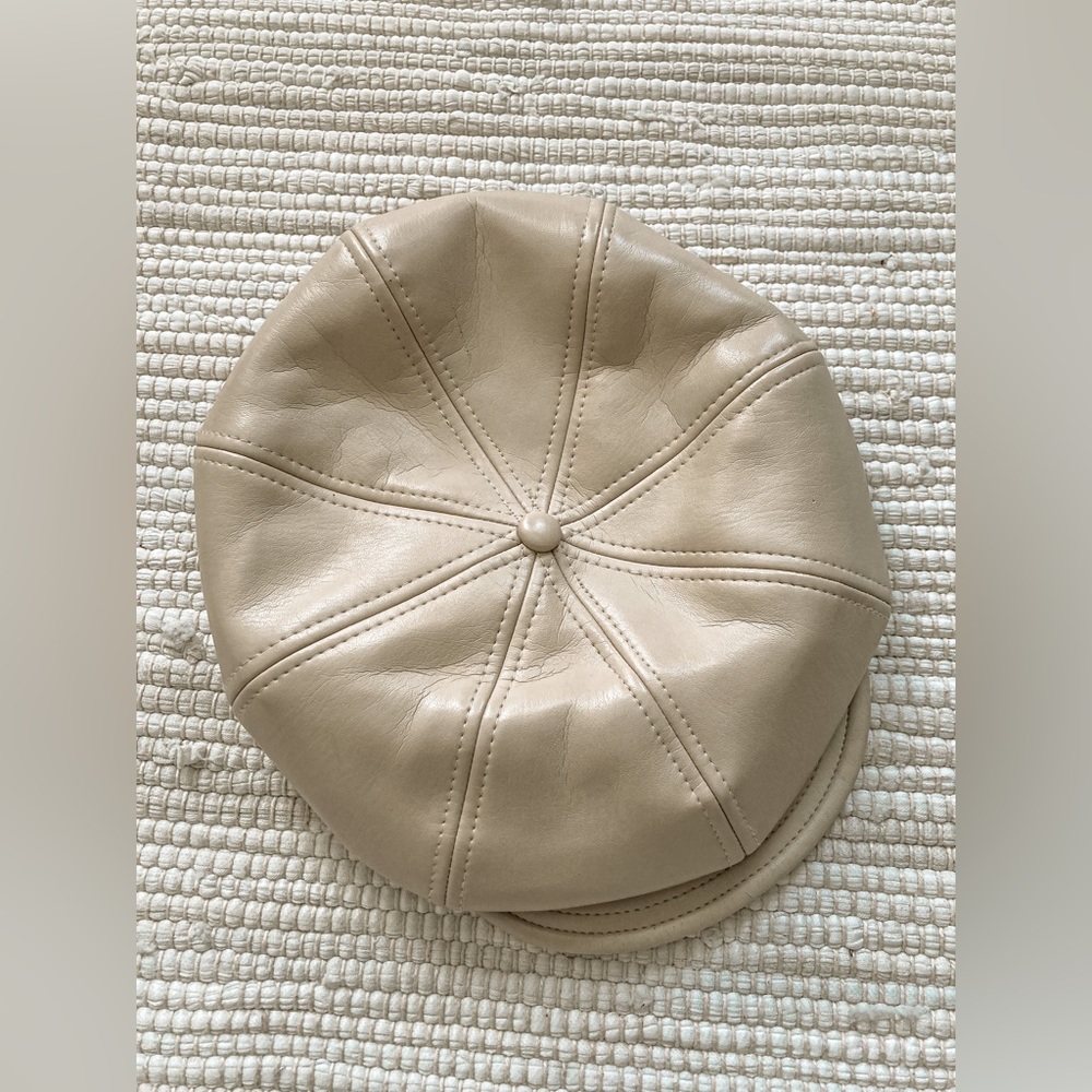 Vintage Liz Claiborne pageboy hat